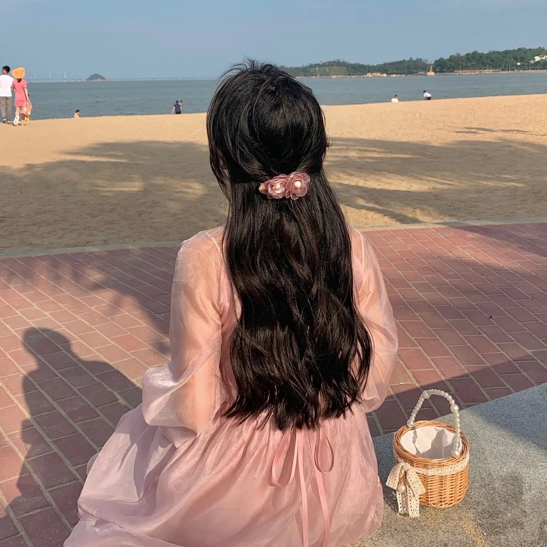 兴致高昂